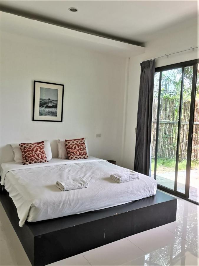 Готель Natai House Екстер'єр фото