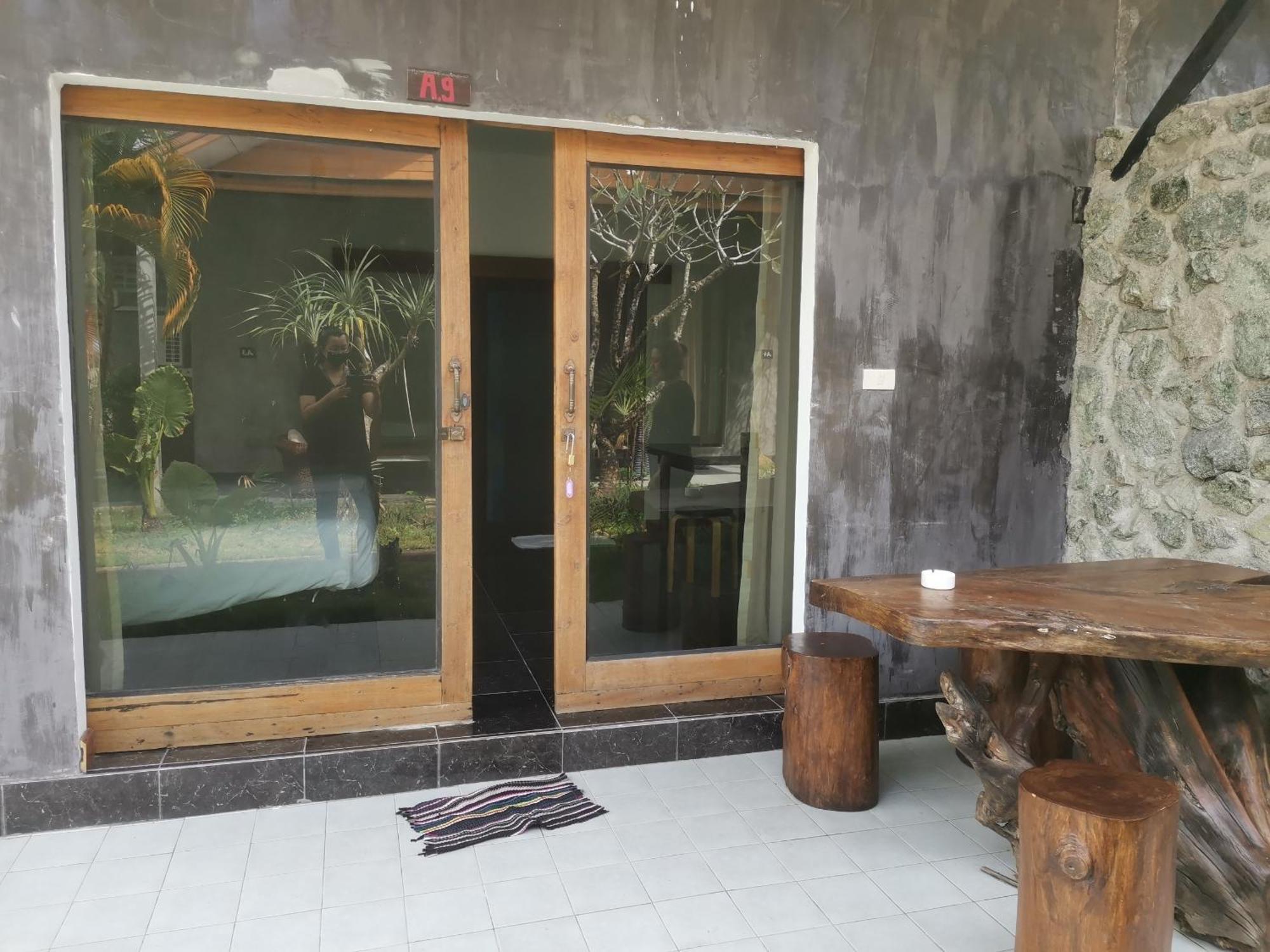 Готель Natai House Екстер'єр фото